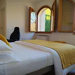 Miataland Oda ve Kahvaltı Collazzone