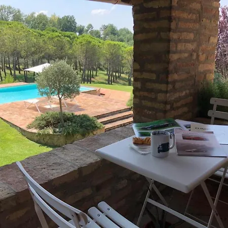 Bed & Breakfast Miataland 3*