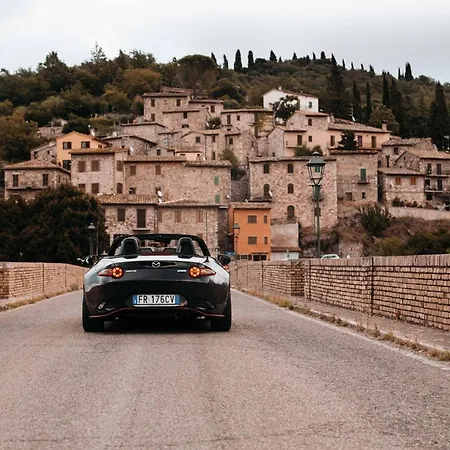 B&B Miataland 콜라조네